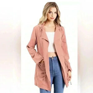 Love tree women’s pink hooded ultra lightweight layering jacket size large